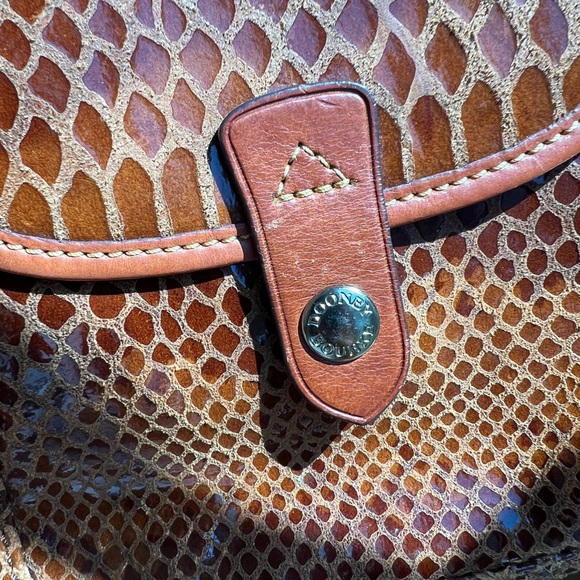 Genuine Leather Dooney and Burke Crocodile Crossbody - Picture 3 of 6